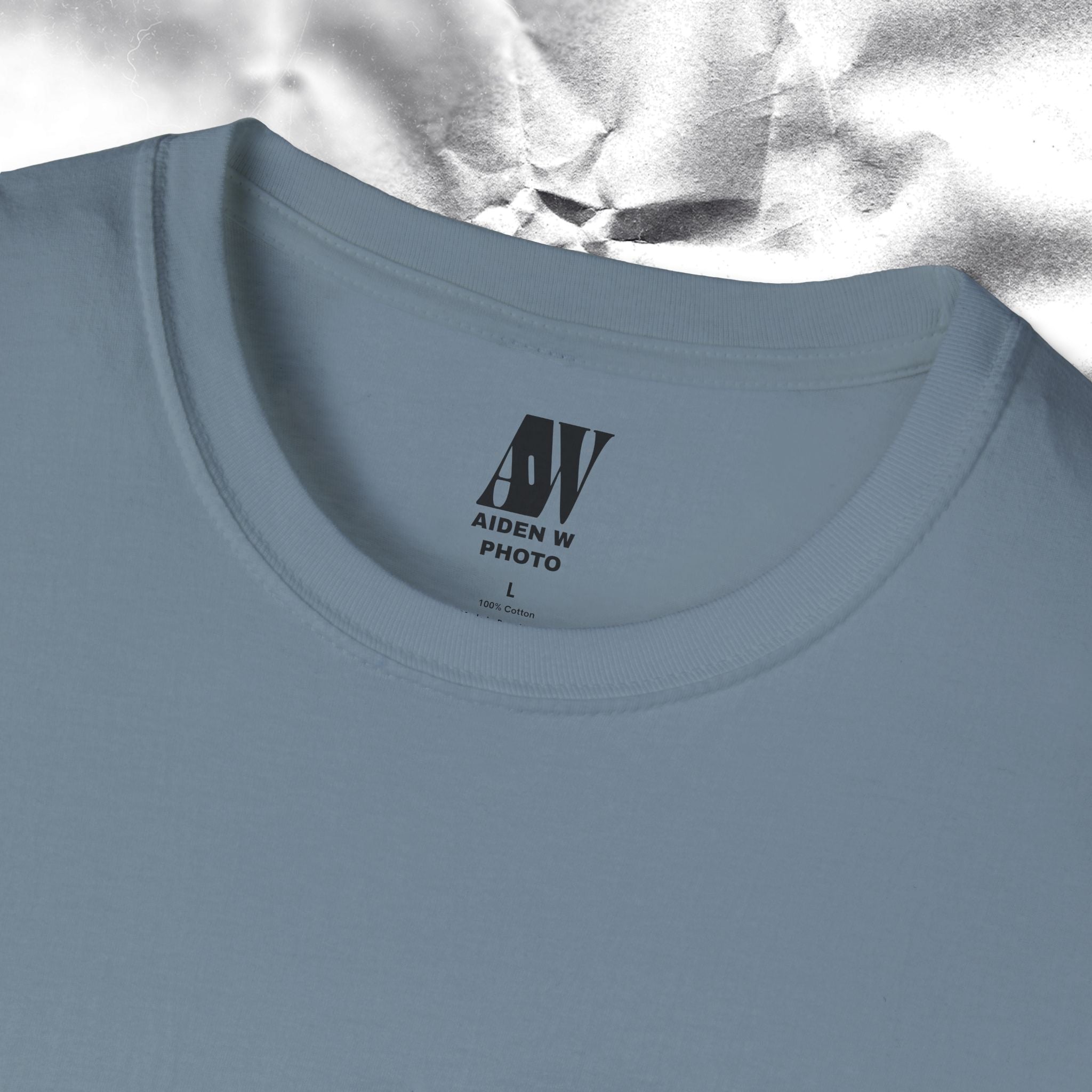 Tee Shirt - Retro Car AW Design